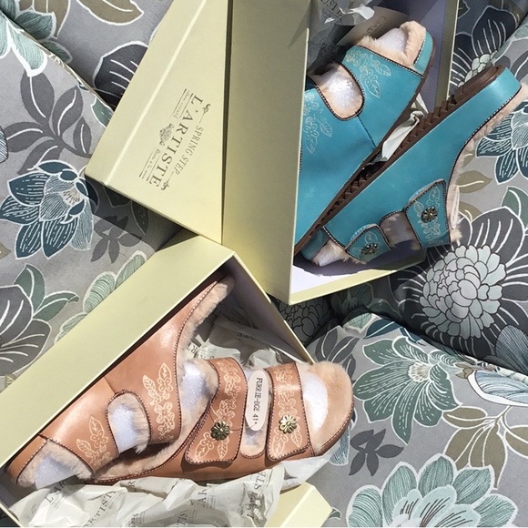 NIB Faux shearling leather adjustable strap Indoor Outdoor Traction Soles 41 9 - Picture 8 of 8